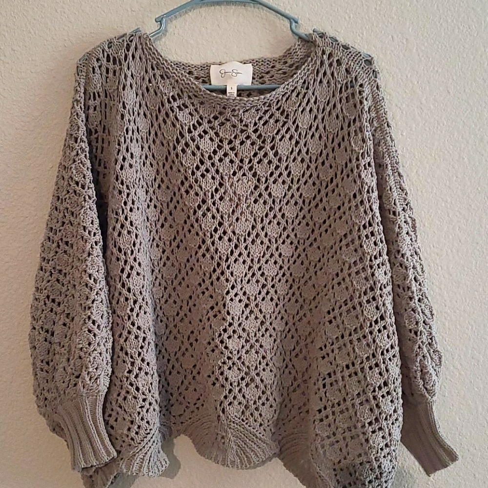 Jessica Simpson, sweater with holes, color gray